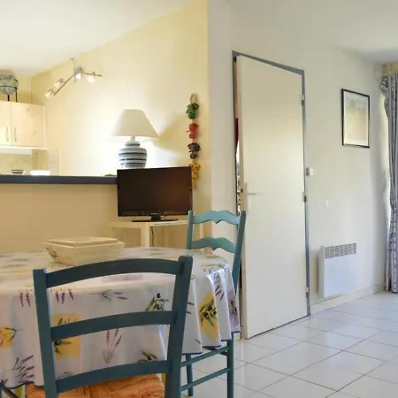 Apartment Cap D'agde, 3 Pieces, 6 Personnes - Fr-1-249-59 Agde