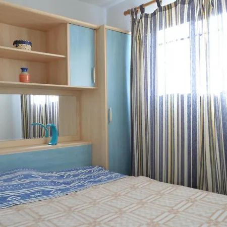 Apartment Cap D'agde, 3 Pieces, 6 Personnes - Fr-1-249-59